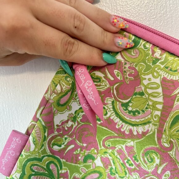 Lilly Pulitzer iPad Tablet Sleeve Case Zip Pink Green Floral Neoprene 8x10 - Picture 5 of 5